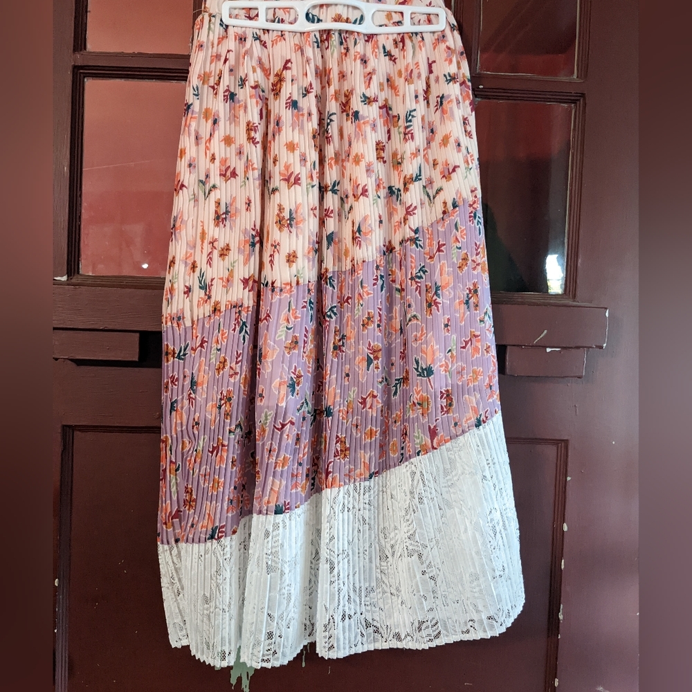 Anthro Laia pleated floral print mix skirt